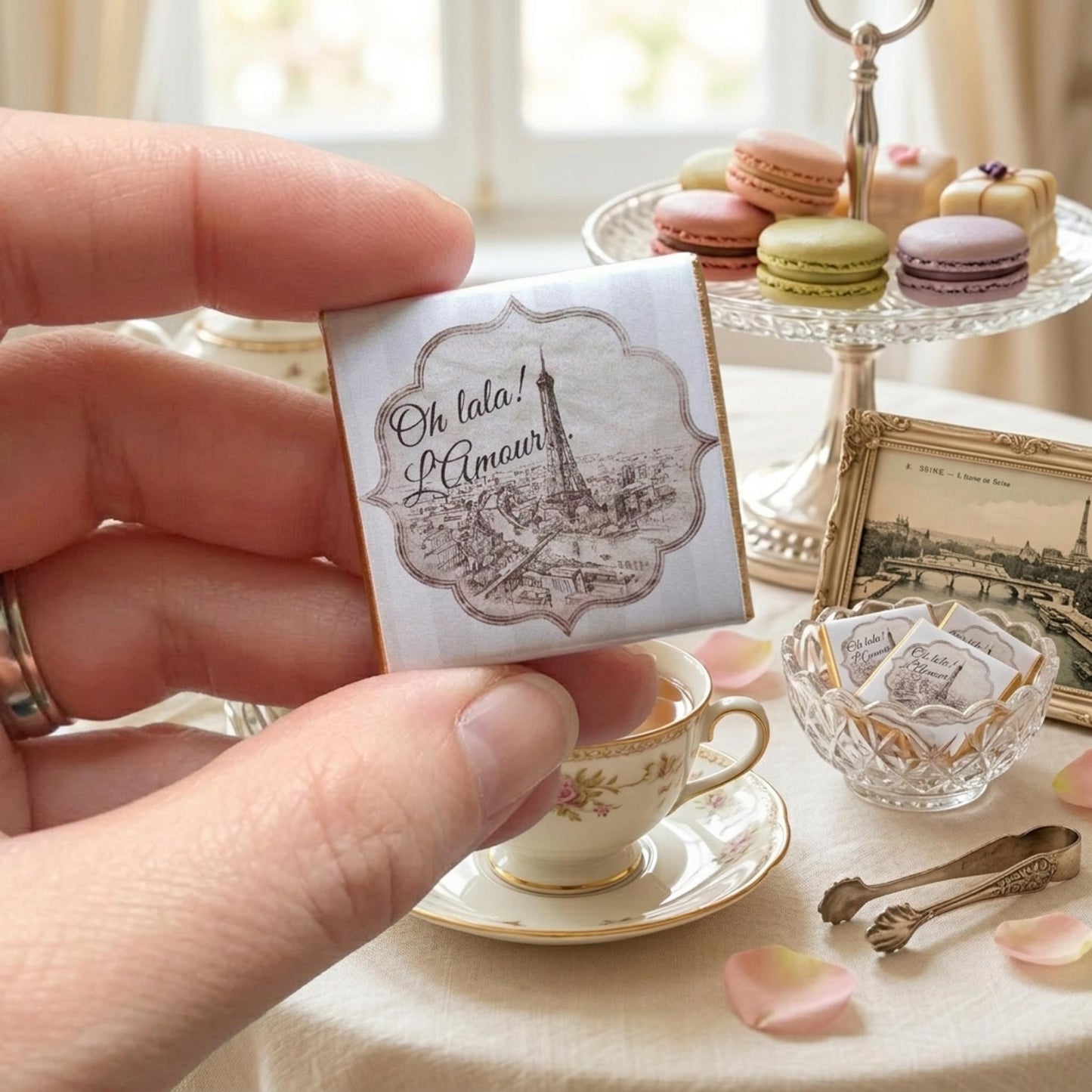 Personalised Eiffel Tower Party Favours – French Travel Wedding Chocolates
