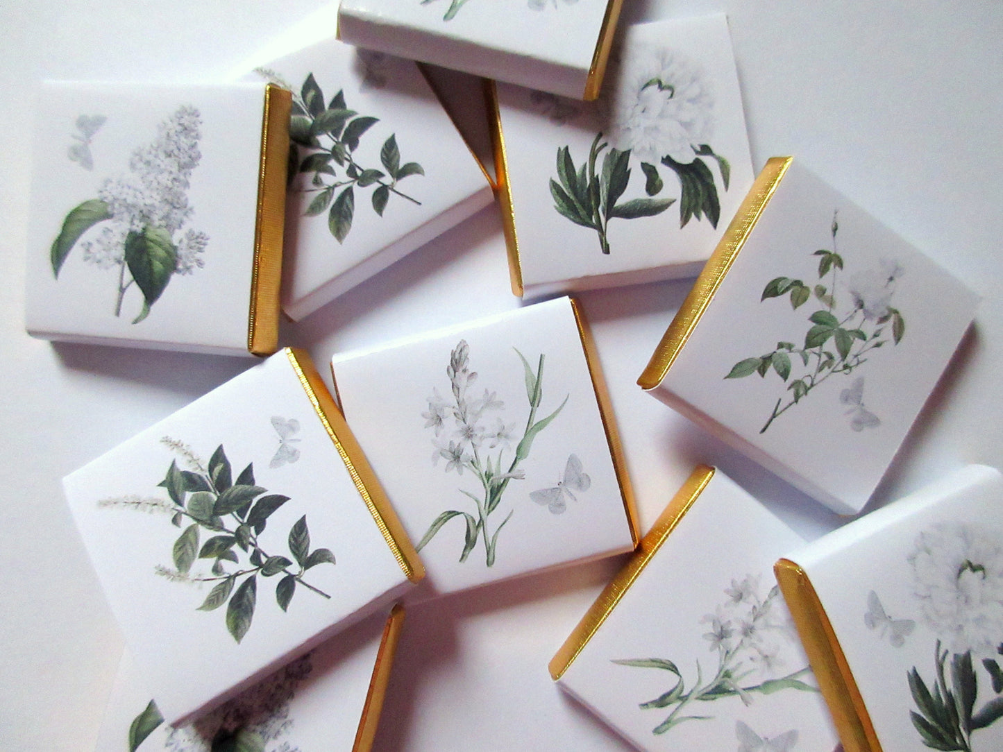 Personalised White Floral Wedding Chocolates – Botanical Party Favours, Guest Gifts