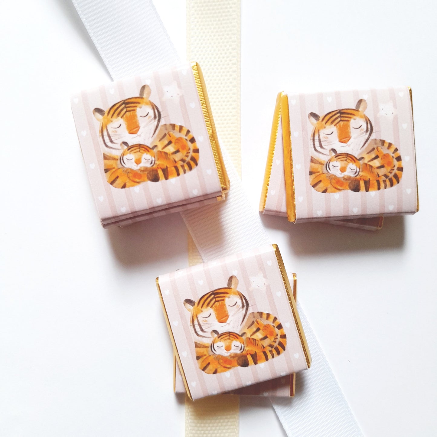 Personalised Mother Baby Tiger Chocolate Favours – Jungle Animal Treats, Wild One Party Bag Fillers