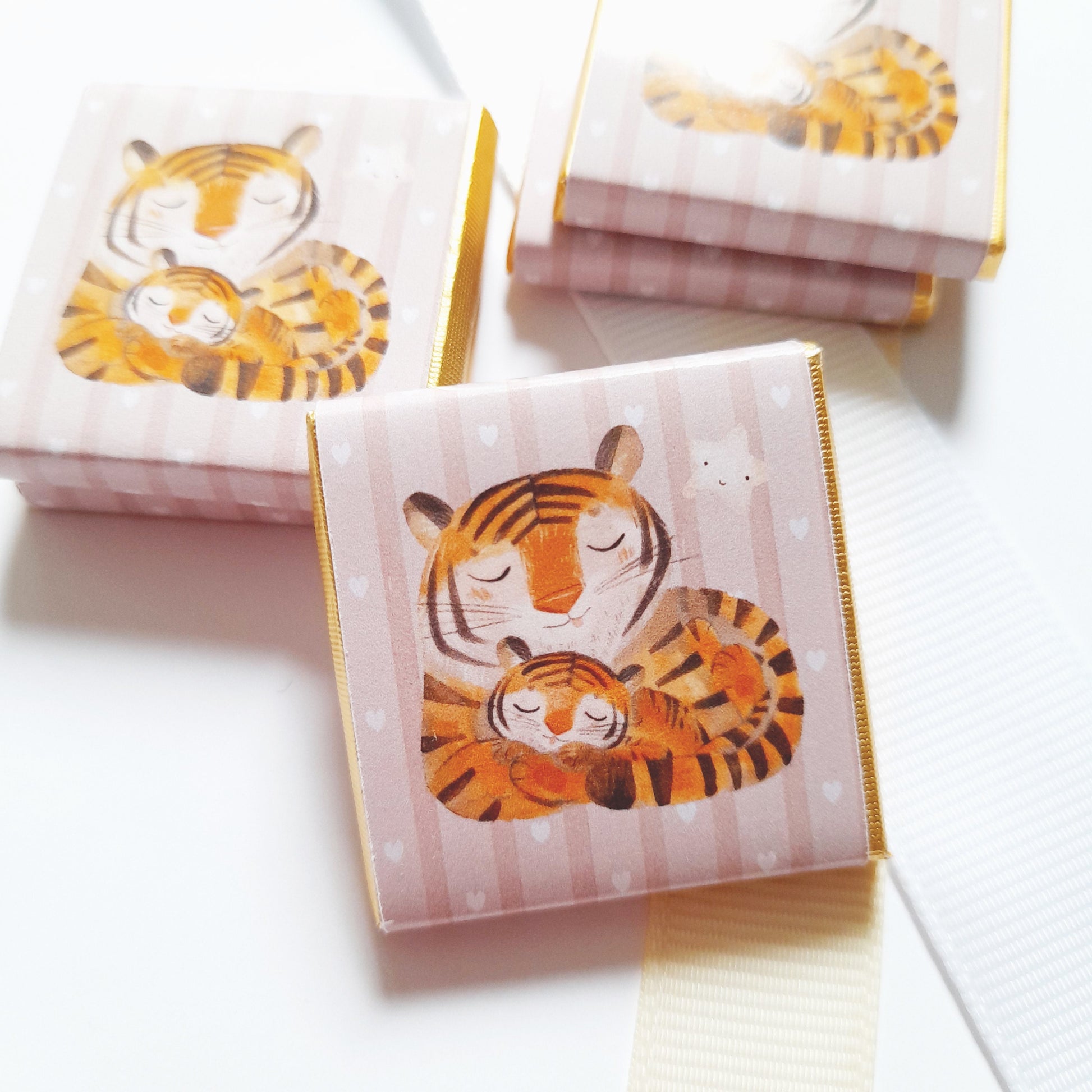 Personalised Mother Baby Tiger Chocolate Favours – Jungle Animal Treats, Wild One Party Bag Fillers