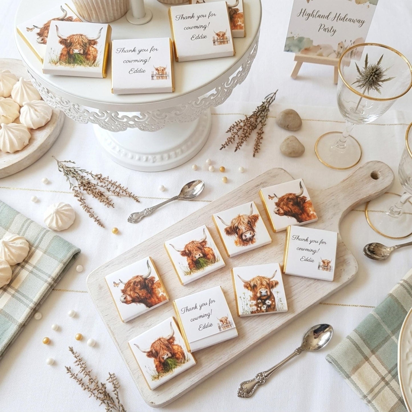 Personalised Highland Cow Wedding Favours - Scottish Coo Chocolate Treats - Custom Birthday Party Favours