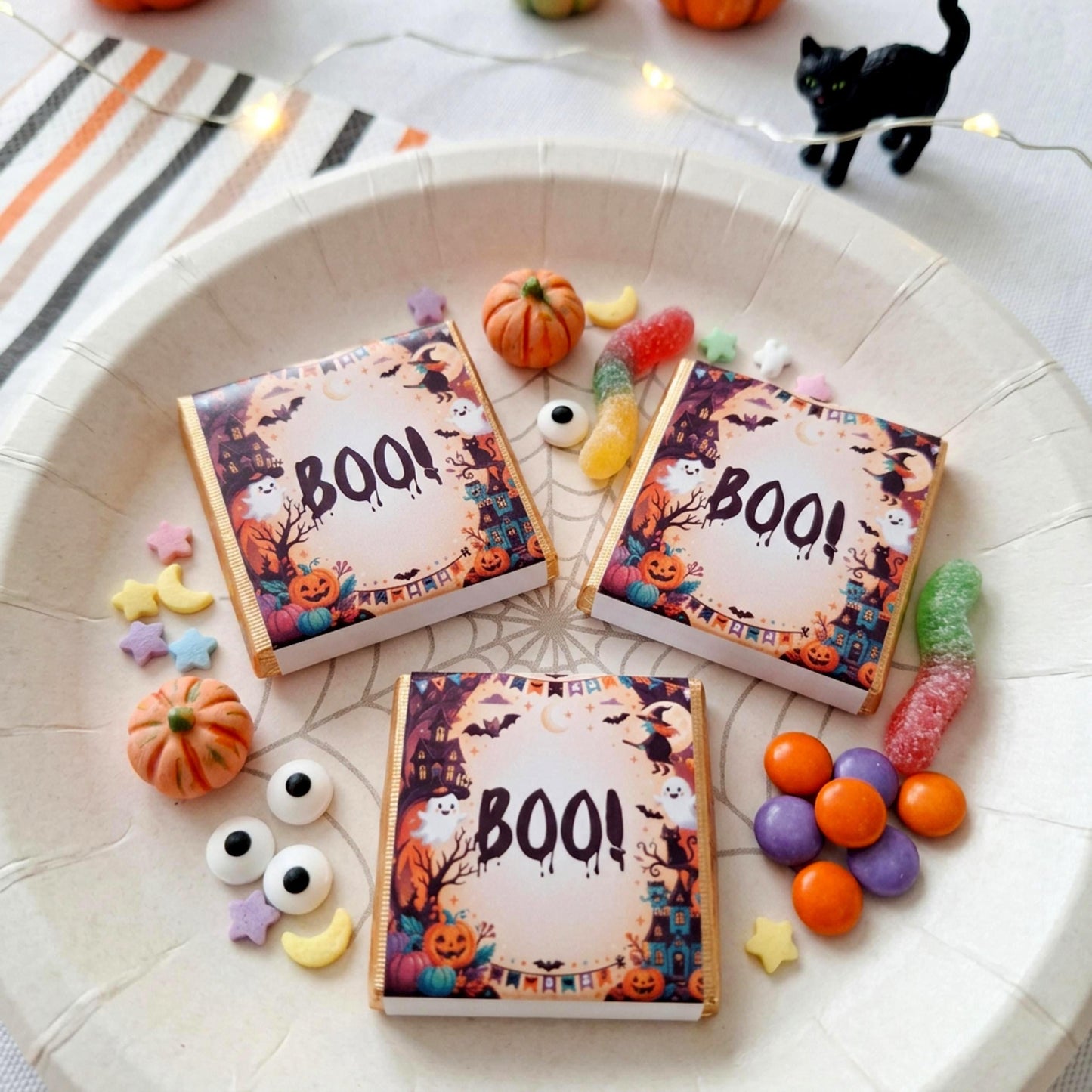 Personalised Halloween Chocolate Favours for Kids - Friendly Ghost Party Bag Fillers - Trick or Treat Sweets