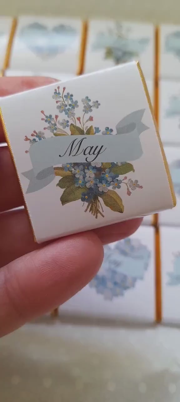 Personalised Forget Me Not Memorial Chocolate Favours – Remembrance Guest Gifts